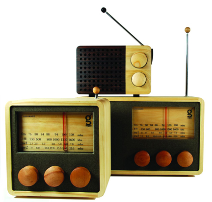 Magno Wooden Radio